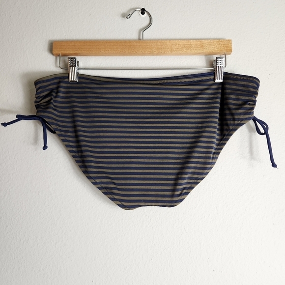 J. Crew Womens Olive/Navy Striped Bikini Swim Bottoms-Size XL - Picture 4 of 8